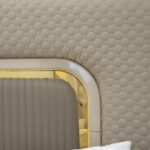 Kivona Oriel Bedroom Set