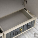 Kivona Oriel Bedroom Set