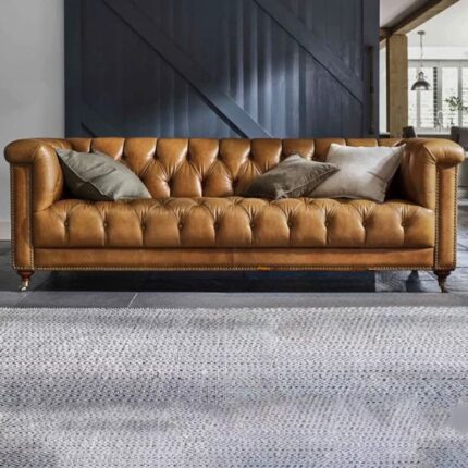 Kivona At The Helm Wallace 4-Seater Leather Chesterfield Sofa