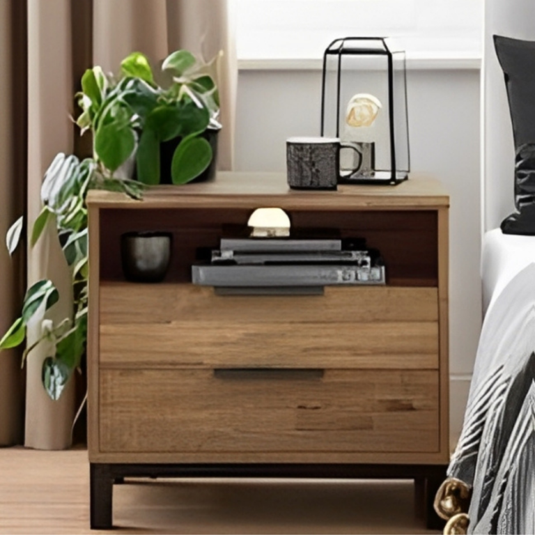 Kivona Ashford Oak Side Table